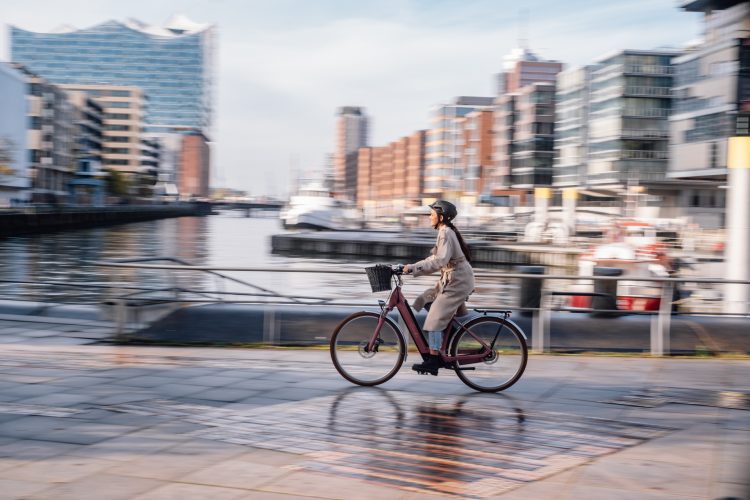 Classic and folding electric bikes in Dublin - Advantages and Applications